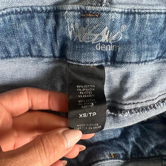 Mossimo Denim Overalls Skinny Fit - Picture 6 of 6